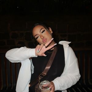 Meet your Posher, Nyla🖤